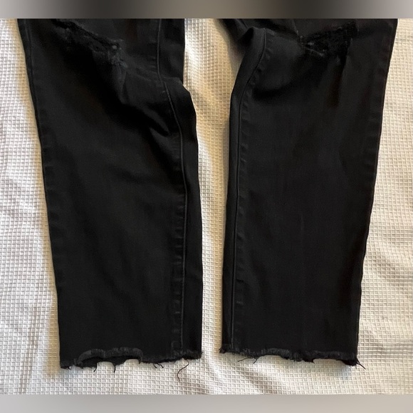 SHEIN Curve Women's Black Distressed Jeans 18 inch Waist, Size 3XL - Picture 11 of 14